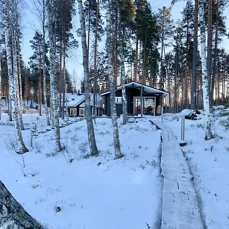 بيت للعطل Saimaan Mustikka *